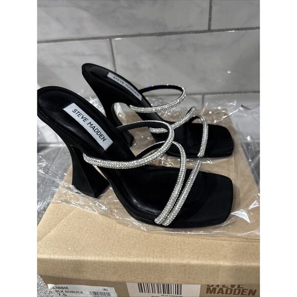 Steve Madden Libbie Black Nubuck 4.5” High Sandals, Rhinestone Straps Size 7.5 - Picture 1 of 16